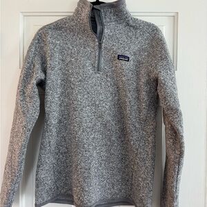 Patagonia women’s Heather Gray quarter-Zip Fleece Pullover
